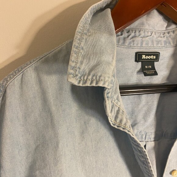 👕 ROOTS Light Chambray Button-Up - Picture 3 of 3